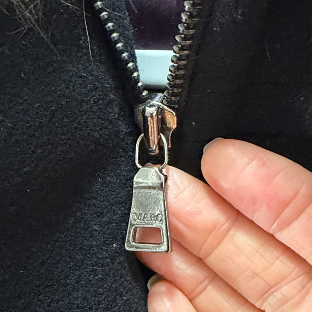 Marc NY by Andrew Marc Black Wool/Cashmere Coat with Genuine Fur Hood, Size 4 - Picture 11 of 15